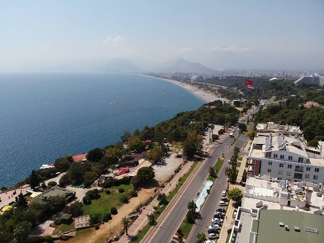 شقة 3 + 1 تطل على البحر الأبيض المتوسط في أنطاليا