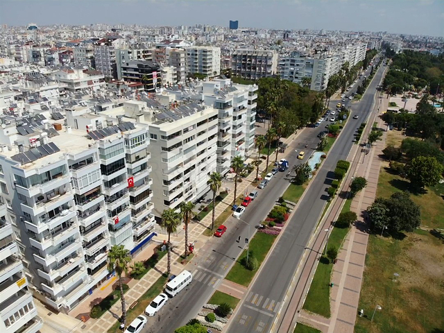 شقة 3 + 1 تطل على البحر الأبيض المتوسط في أنطاليا