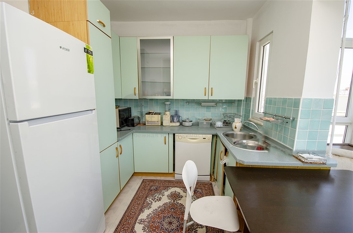 شقة 3 + 1 تطل على البحر الأبيض المتوسط في أنطاليا