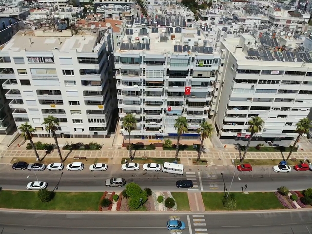 شقة 3 + 1 تطل على البحر الأبيض المتوسط في أنطاليا