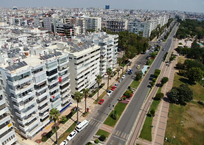 شقة 3 + 1 تطل على البحر الأبيض المتوسط في أنطاليا