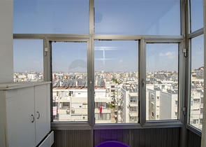 شقة 3 + 1 تطل على البحر الأبيض المتوسط في أنطاليا