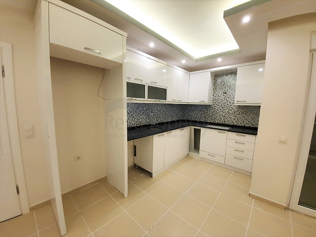 شقة غرفتين وصالة ضمن مجمع سكني في مهموتلار / الانيا 