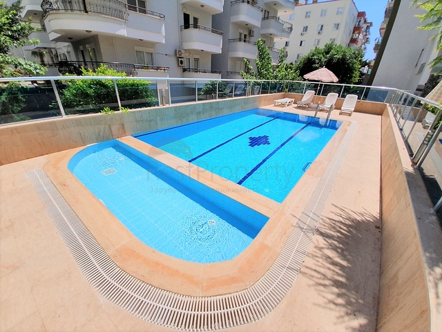 شقة غرفتين وصالة ضمن مجمع سكني في مهموتلار / الانيا 