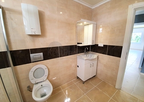 شقة غرفتين وصالة ضمن مجمع سكني في مهموتلار / الانيا 