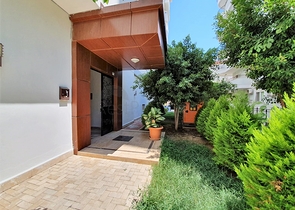 شقة غرفتين وصالة ضمن مجمع سكني في مهموتلار / الانيا 