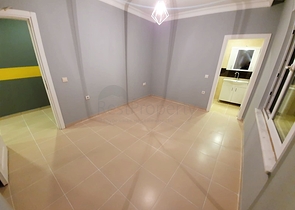 شقة غرفتين وصالة ضمن مجمع سكني في مهموتلار / الانيا 