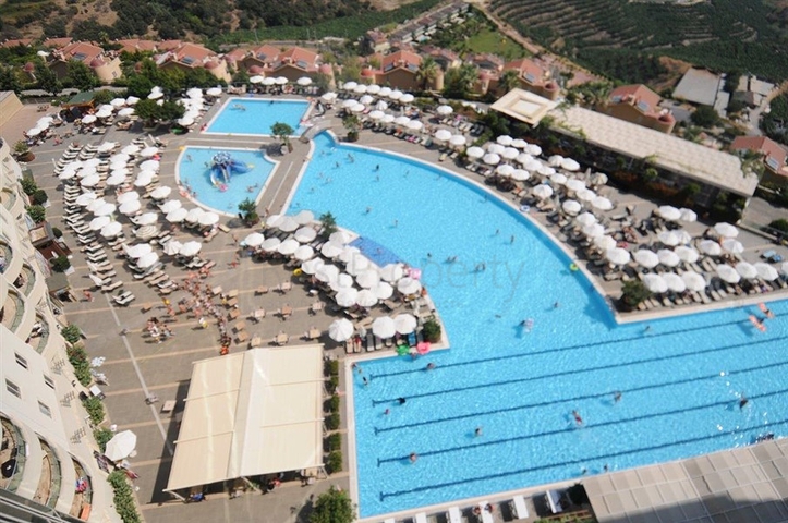 ضمن اشهر مجمعات الانيا - شقة مفروشة غرفتين وصالة 