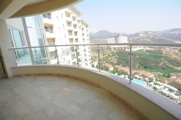 ضمن اشهر مجمعات الانيا - شقة مفروشة غرفتين وصالة 