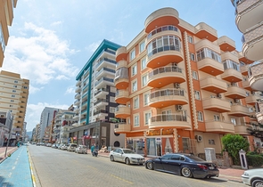 شقة تصميم غرفتين وصالة - مؤثثة - ضمن مجمع سكني في مهموتلار / الانيا 