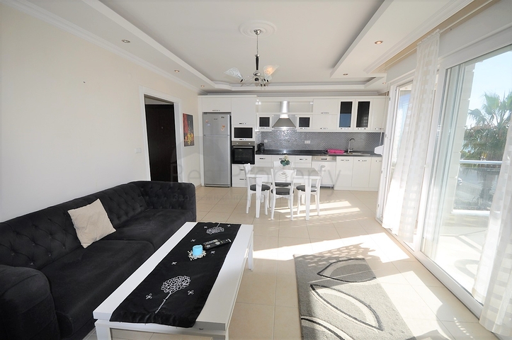 اطلالة بحر مباشرة - غرفتين وصالة ضمن مجمع سكني في كاستل / الانيا 