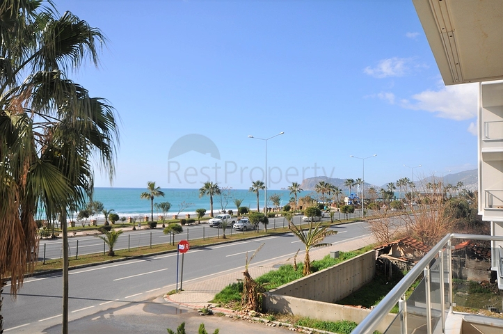 اطلالة بحر مباشرة - غرفتين وصالة ضمن مجمع سكني في كاستل / الانيا 