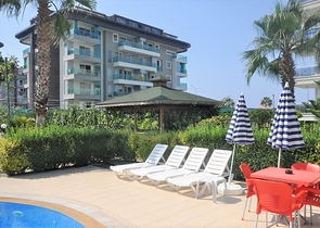 اطلالة بحر مباشرة - غرفتين وصالة ضمن مجمع سكني في كاستل / الانيا 