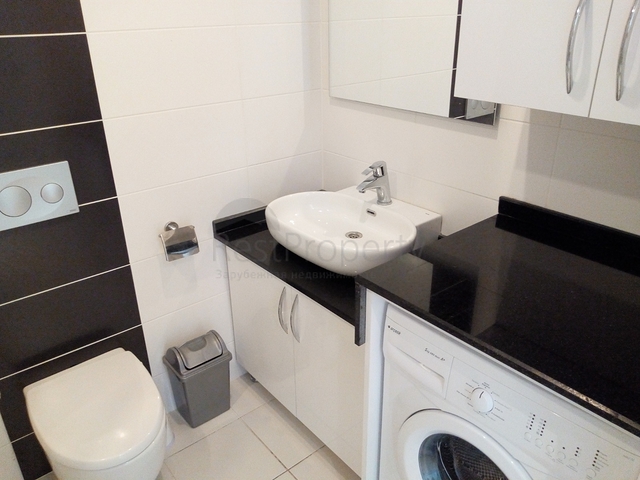 اول خط على البحر - شقة مفروشة غرفة وصالة في كاستل / الانيا 