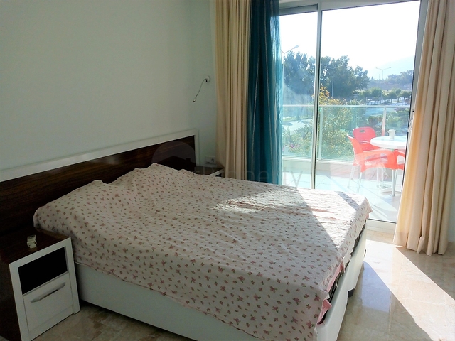 اول خط على البحر - شقة مفروشة غرفة وصالة في كاستل / الانيا 