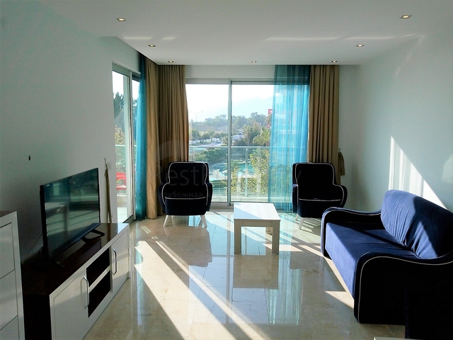 اول خط على البحر - شقة مفروشة غرفة وصالة في كاستل / الانيا 