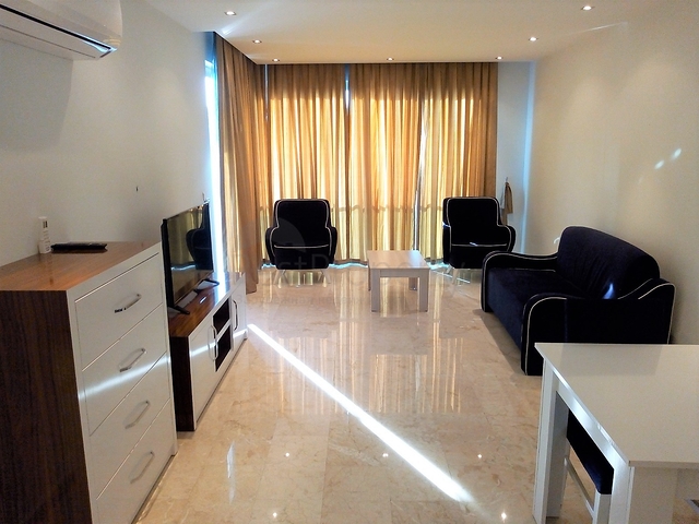 اول خط على البحر - شقة مفروشة غرفة وصالة في كاستل / الانيا 