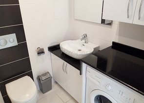 اول خط على البحر - شقة مفروشة غرفة وصالة في كاستل / الانيا 