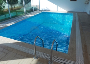 اول خط على البحر - شقة مفروشة غرفة وصالة في كاستل / الانيا 