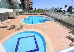 اول خط على البحر - شقة مفروشة غرفة وصالة في كاستل / الانيا 