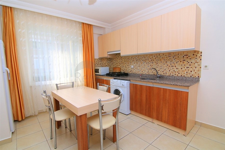 شقة غرفة وصالة مفروشة في مهموتلار / الانيا 