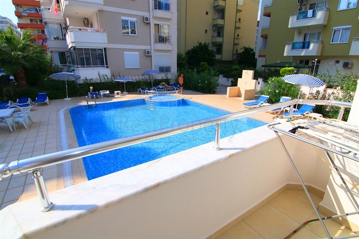 شقة غرفة وصالة مفروشة في مهموتلار / الانيا 