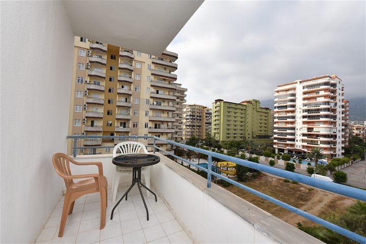 غرفة وصالة بسعر منخفض في مهموتلار / الانيا 