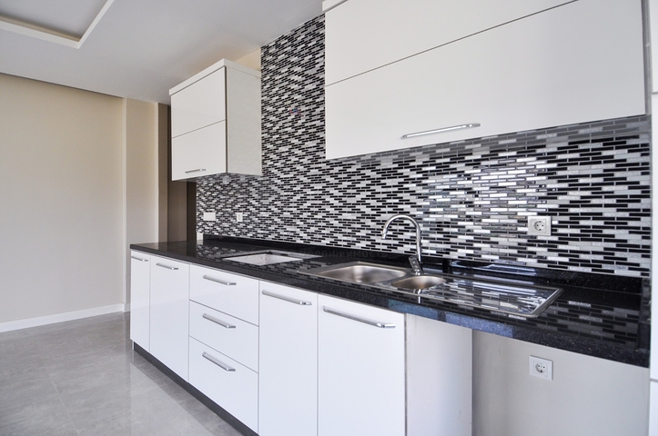 شقة غرفة وصالة باطلالة رائعة في كارجي جاك / الانيا 