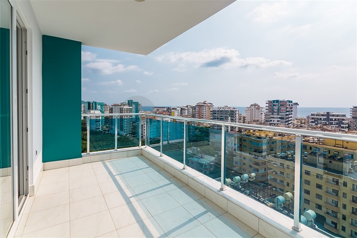 شقة غرفة وصالة ضمن مجمع سكني في مهموتلار / الانيا 