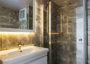 شقة غرفة وصالة ضمن مجمع سكني في مهموتلار / الانيا 