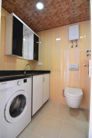 شقة غرفتين وصالة مفروشة ضمن مجمع سكني في مهموتلار / الانيا 