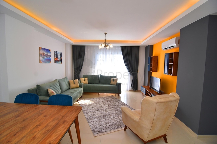 شقة غرفتين وصالة مفروشة ضمن مجمع سكني في مهموتلار / الانيا 