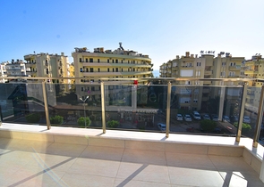 شقة غرفتين وصالة مفروشة ضمن مجمع سكني في مهموتلار / الانيا 