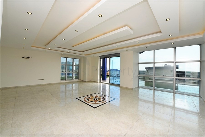 فيلا مستقلة مع مسبح خاص في كارجي جاك / الانيا 