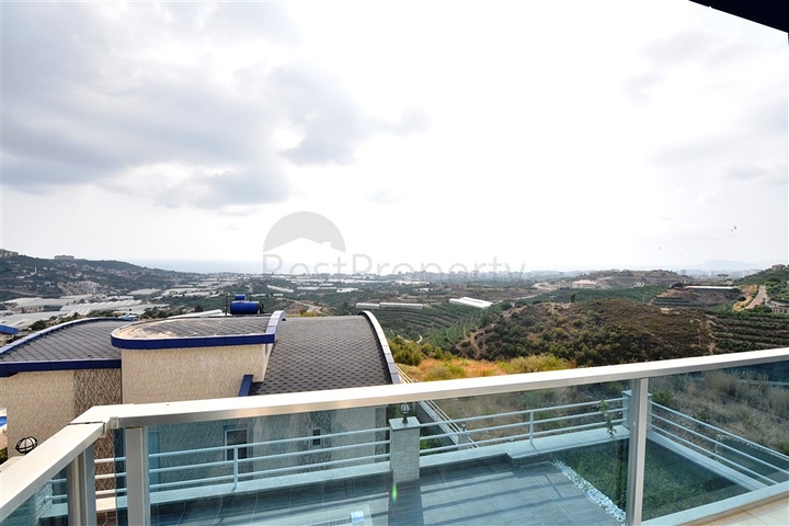 فيلا مستقلة مع مسبح خاص في كارجي جاك / الانيا 