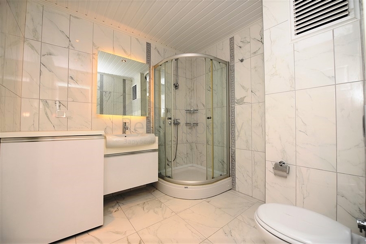 شقة دوبلكس ثلاث غرف نوم وصالة في مهموتلار / الانيا 