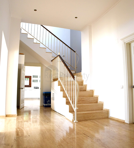 فيلات حصرية مطلة على البحر 5+1 في كالكان