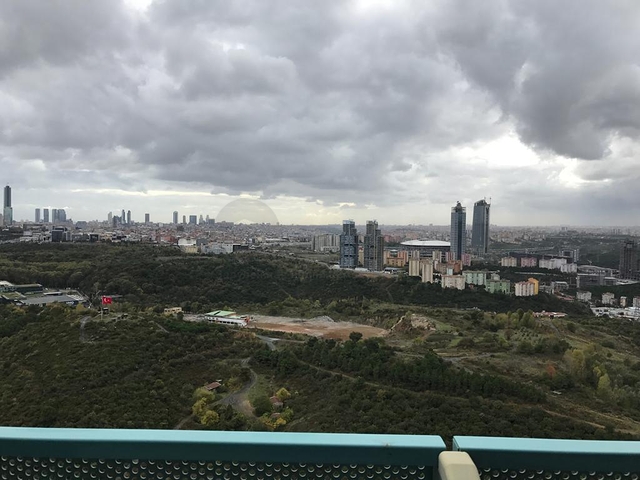 شقة غرفة وصالة ضمن مجمع سكني حديث في سارير / اسطنبول الاوربية 