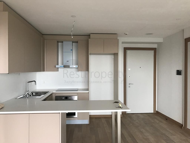 شقة غرفة وصالة ضمن مجمع سكني حديث في سارير / اسطنبول الاوربية 