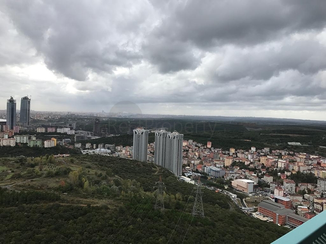 شقة غرفة وصالة ضمن مجمع سكني حديث في سارير / اسطنبول الاوربية 