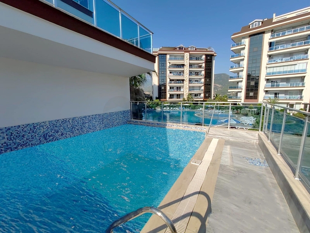 فيلا مع مسبح خاص في منطقة جيكجلي المركزية في الانيا 