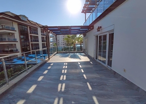 فيلا مع مسبح خاص في منطقة جيكجلي المركزية في الانيا 