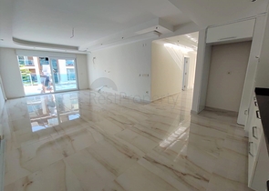 فيلا مع مسبح خاص في منطقة جيكجلي المركزية في الانيا 