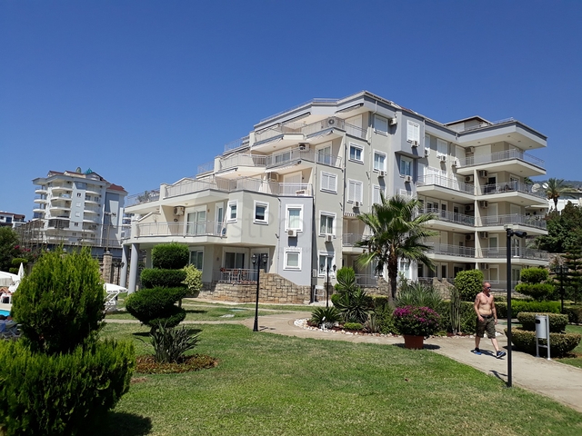 شقة غرفة وصالة مفروشة ضمن منطقة جيكجلي الهادئة والراقية في مركز الانيا 