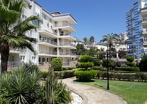 شقة غرفة وصالة مفروشة ضمن منطقة جيكجلي الهادئة والراقية في مركز الانيا 