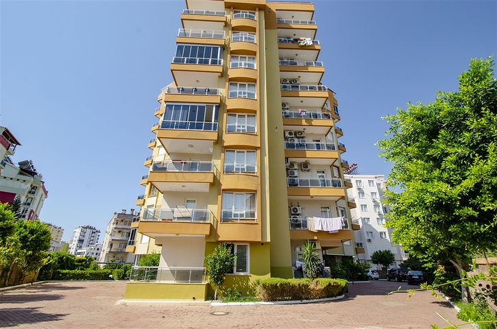 شقة بغرفة نوم واحدة مع مطبخ منفصل في كونيالتي اربسويو