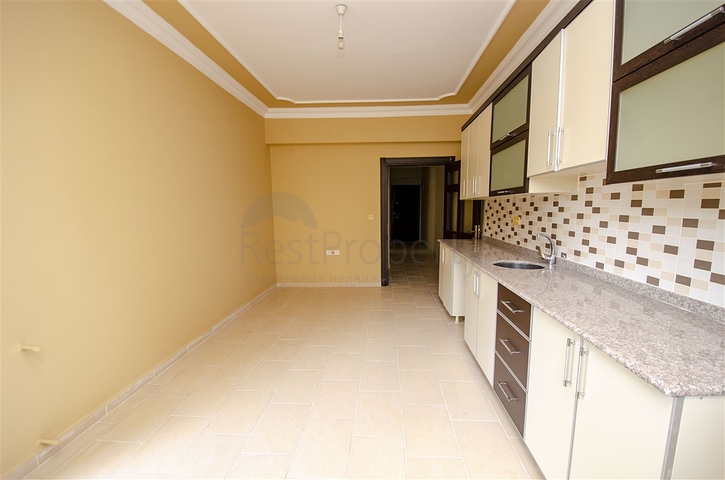 شقة بغرفة نوم واحدة مع مطبخ منفصل في كونيالتي اربسويو