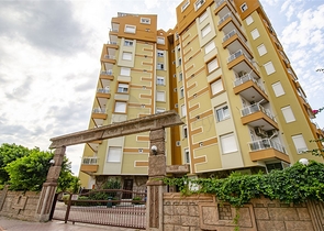 شقة بغرفة نوم واحدة مع مطبخ منفصل في كونيالتي اربسويو