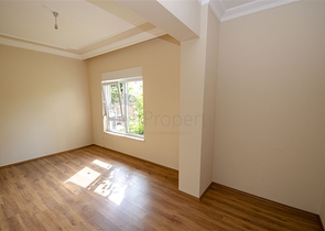 شقة بغرفة نوم واحدة مع مطبخ منفصل في كونيالتي اربسويو