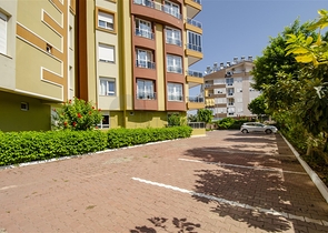 شقة بغرفة نوم واحدة مع مطبخ منفصل في كونيالتي اربسويو